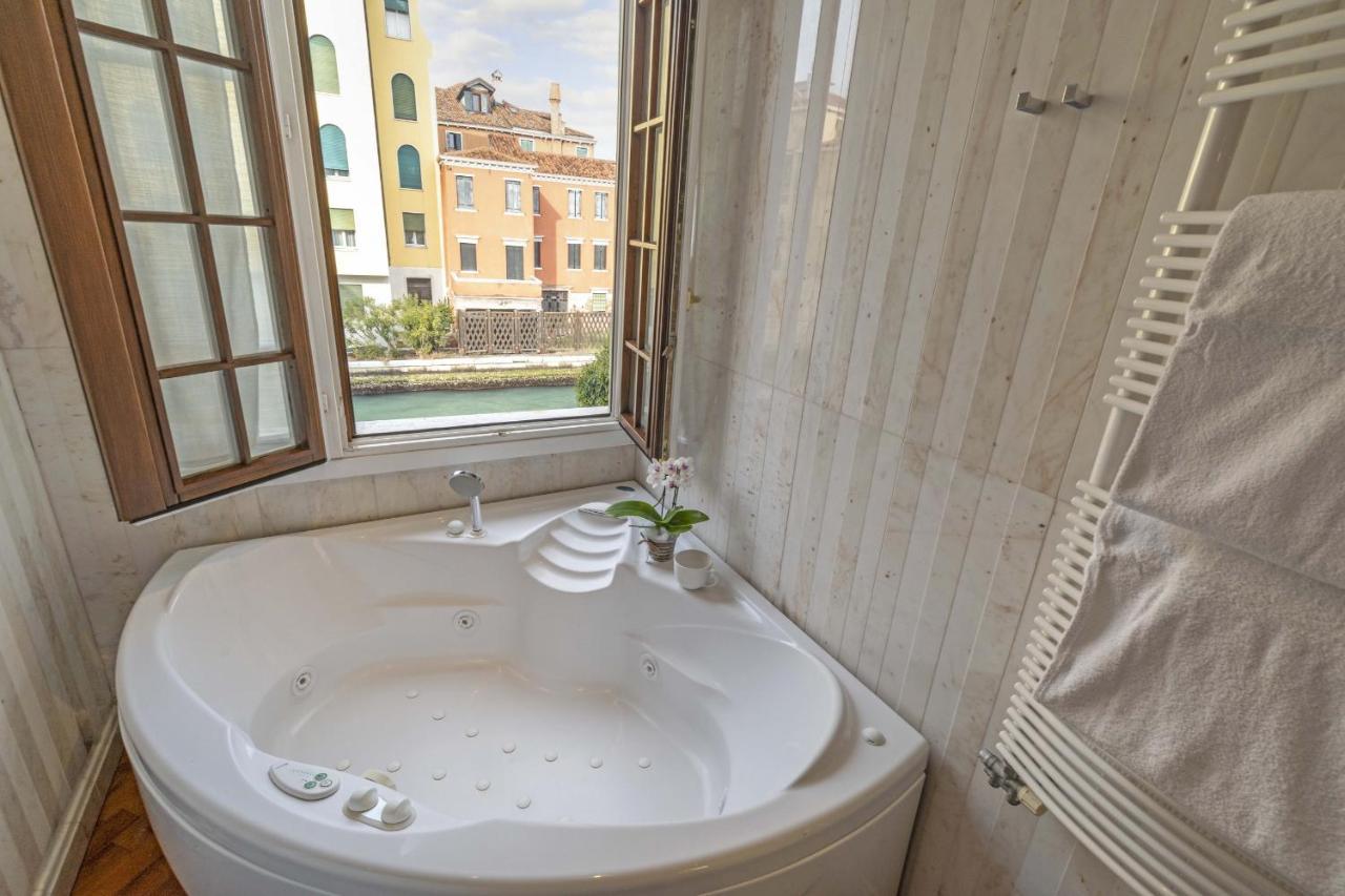 Tolentini Canal View & Terrace By Wonderful Italy Venezia Eksteriør bilde